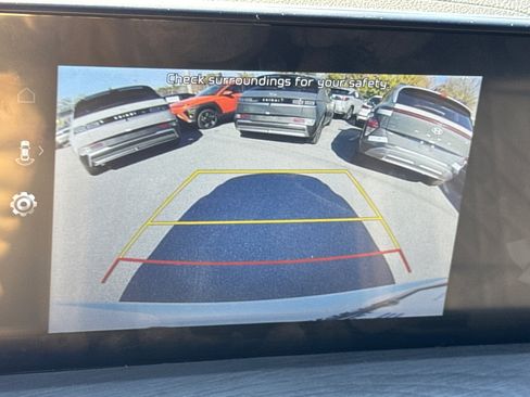 Used 2024 Kia Telluride EX X-Line image 32