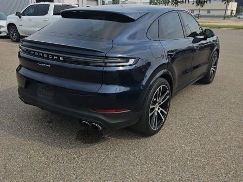 Used 2024 Porsche Cayenne Coupe image 6
