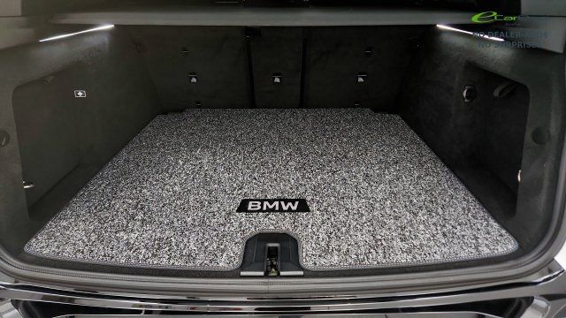 Used 2023 BMW XM AWD/4WD image 29