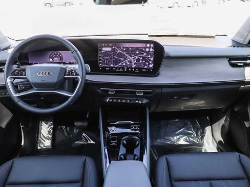 New 2026 Audi Q3 quattro 2.0T image 16