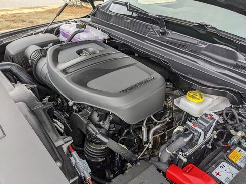 New 2026 RAM 1500 4x4 Crew Cab image 62