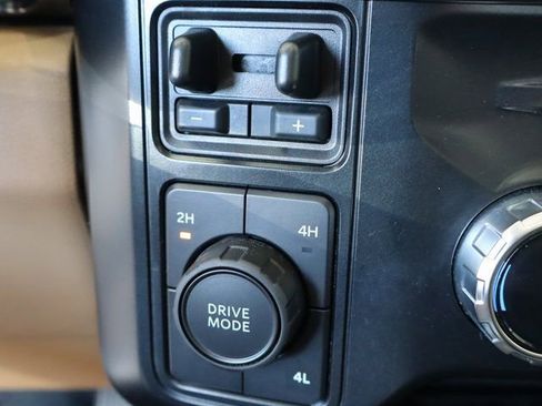 Used 2025 Ford F450 Lariat w/ Chrome Package image 42