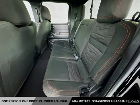 Used 2024 Nissan Frontier Pro-X image 22