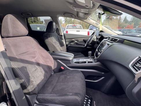 Used 2021 Nissan Murano S image 7