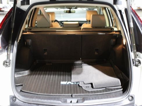 Used 2020 Honda CR-V Touring image 28