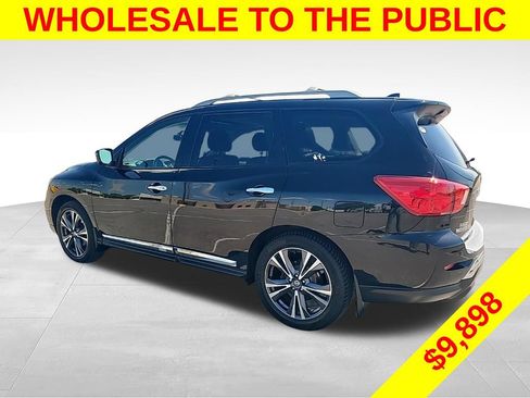 Used 2020 Nissan Pathfinder Platinum AWD/4WD image 3