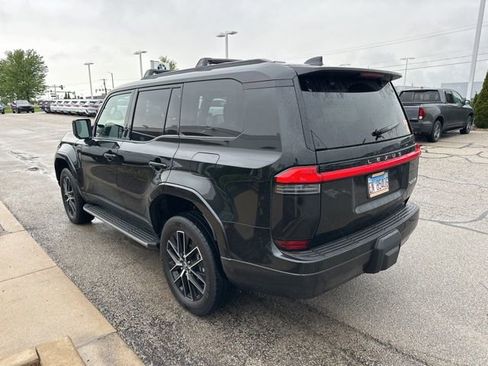 Used 2024 Lexus GX 550 w/ Accessory Package (Z1) AWD/4WD image 6