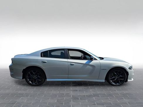 Used 2022 Dodge Charger R/T w/ Blacktop Package RWD image 4