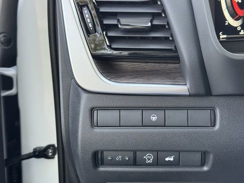 New 2026 Nissan Rogue Platinum AWD/4WD image 7