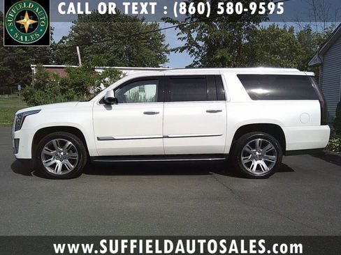Used 2017 Cadillac Escalade ESV Luxury AWD/4WD image 1