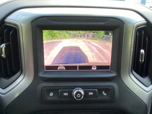 Used 2023 Chevrolet Silverado 1500 Custom AWD/4WD image 60