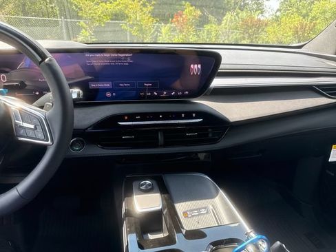 New 2027 Buick Enclave Sport Touring w/ Super Cruise Package AWD/4WD image 20