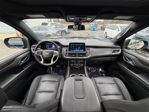 Used 2022 Chevrolet Tahoe LT w/ Luxury Package image 23