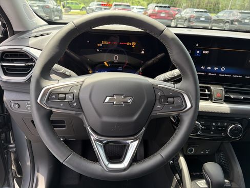 New 2026 Chevrolet TrailBlazer LT w/ Convenience Package AWD/4WD image 24