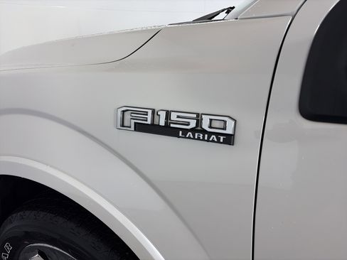 Used 2019 Ford F150 Lariat w/ Equipment Group 502A Luxury image 16