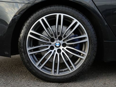 Used 2019 BMW 540i xDrive w/ M Sport Package AWD/4WD image 9