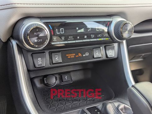 Used 2022 Toyota RAV4 XLE w/ Convenience Package AWD/4WD image 21
