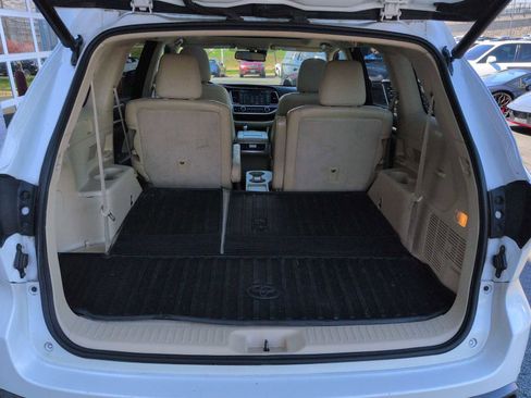 Used 2015 Toyota Highlander Limited Platinum image 36
