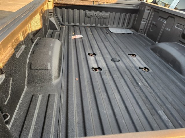 Used 2026 GMC Sierra 3500 Denali Ultimate AWD/4WD image 10