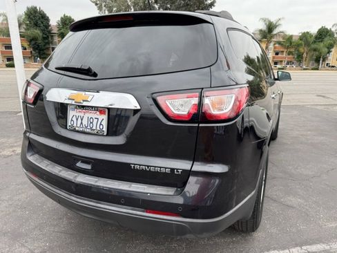 Used 2013 Chevrolet Traverse LT image 8