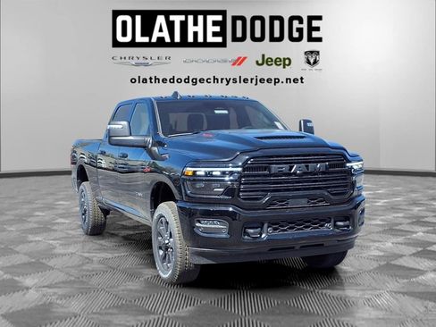 New 2026 RAM 2500 Laramie AWD/4WD image 28