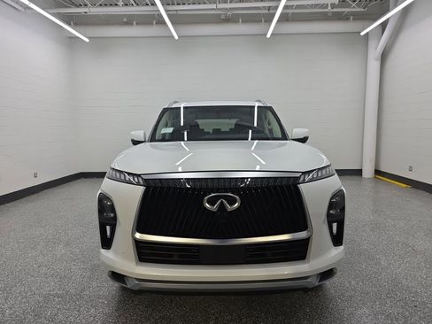 New 2026 INFINITI QX80 Luxe w/ Cargo Package AWD/4WD image 8