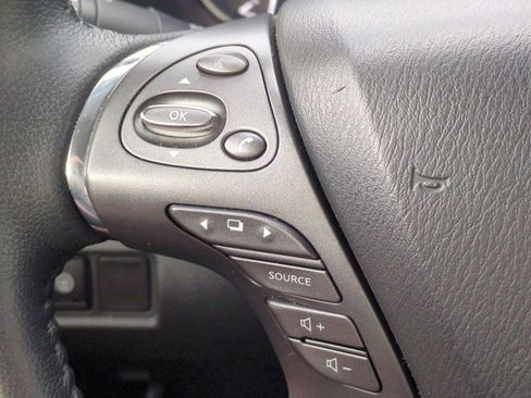 Used 2022 Nissan Murano SV image 23