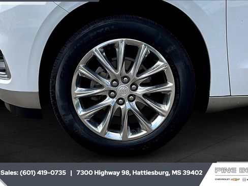 Certified 2020 Buick Enclave Essence image 7