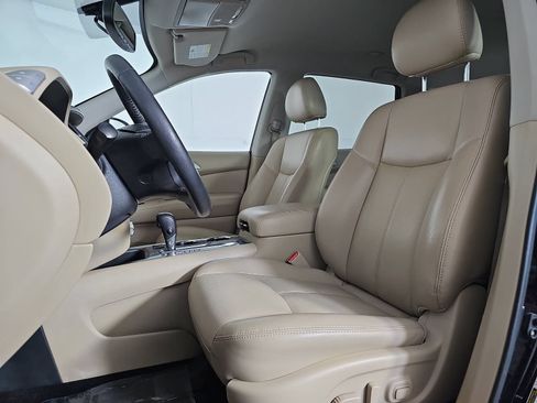 Used 2020 Nissan Pathfinder SL FWD image 14