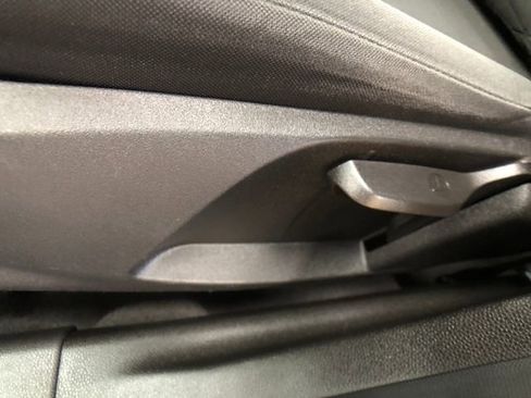 Certified 2019 Ford Fiesta SE image 11