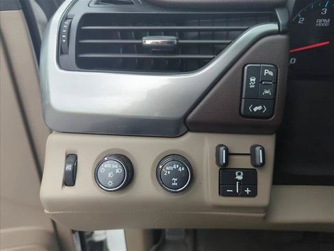 Used 2020 Chevrolet Tahoe LT AWD/4WD image 13