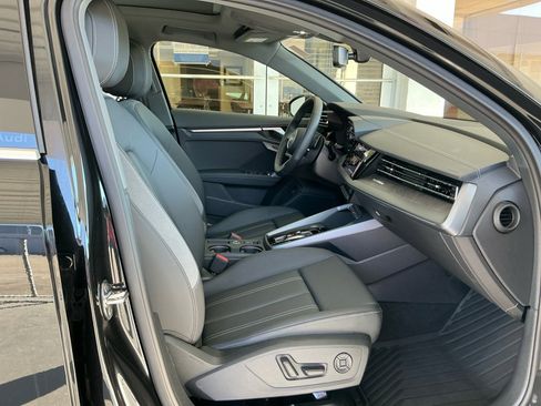 Used 2025 Audi A3 2.0T Premium w/ Convenience Package image 32