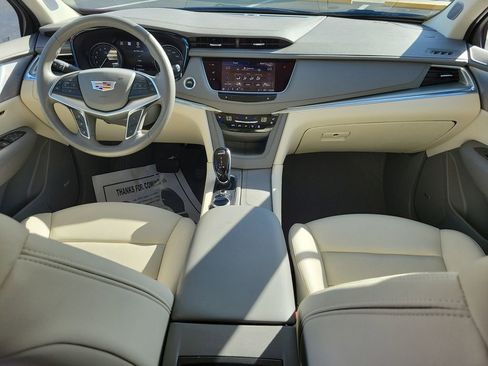 Certified 2023 Cadillac XT5 Premium Luxury w/ Technology Package image 16