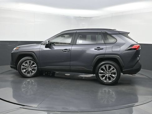 Used 2023 Toyota RAV4 XLE Premium FWD image 41