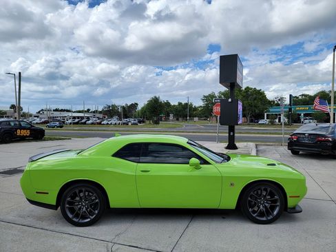 Used 2023 Dodge Challenger R/T Scat Pack image 6