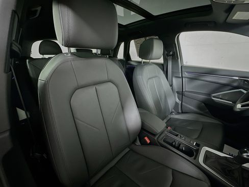 Used 2025 Audi Q3 2.0T Premium Plus w/ Premium Plus Package image 29