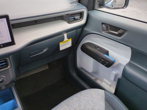 New 2025 Ford Maverick XLT w/ Equipment Group 302A image 17