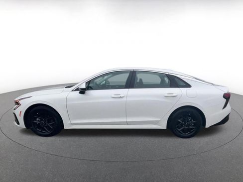 Used 2025 Kia K5 LXS image 10