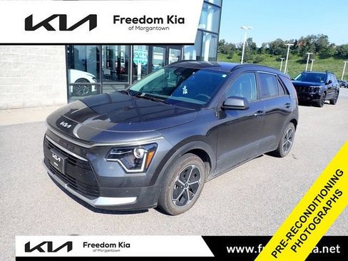 Certified 2023 Kia Niro LX FWD image 1