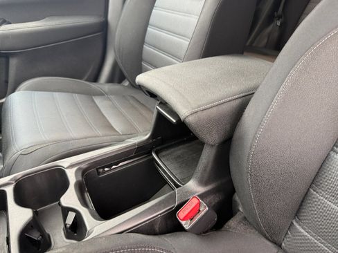 Used 2021 Honda CR-V EX image 14