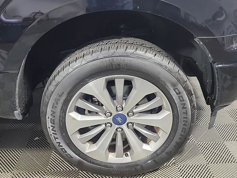 Used 2018 Ford F150 XL w/ Equipment Group 101A Mid AWD/4WD image 3