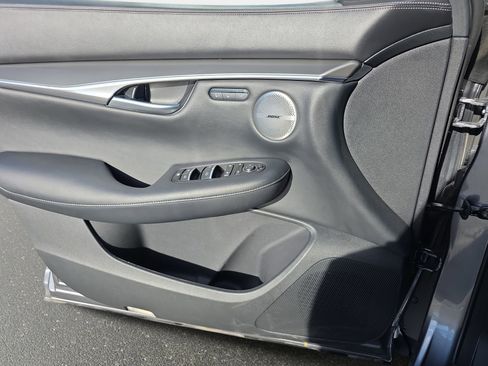 Certified 2025 INFINITI QX50 Luxe image 26