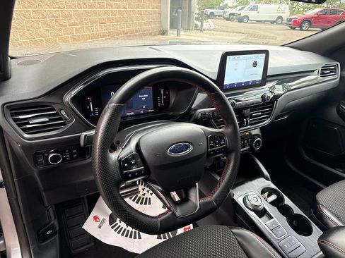 Used 2024 Ford Escape ST-Line AWD/4WD image 13