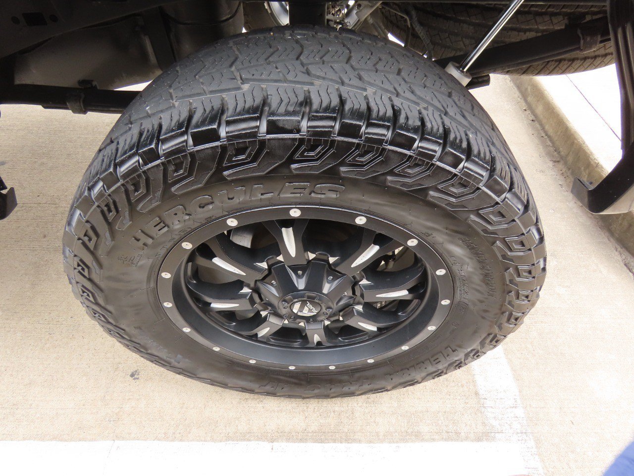 Used 2019 Ford F150 XLT w/ Equipment Group 301A Mid AWD/4WD image 16