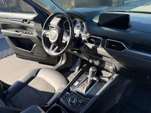 Used 2019 MAZDA CX-5 Touring image 15