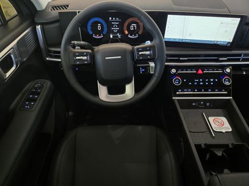 New 2025 Hyundai Santa Fe XRT AWD/4WD image 19