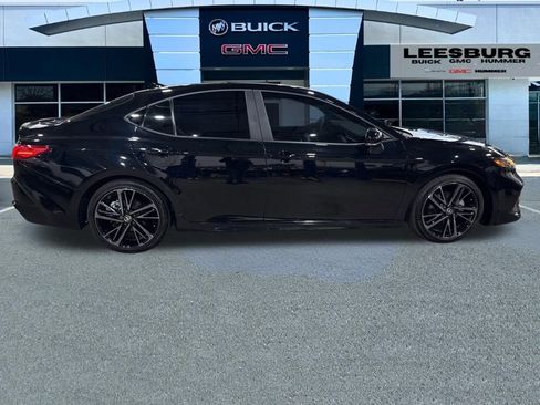 Used 2025 Toyota Camry XSE image 8