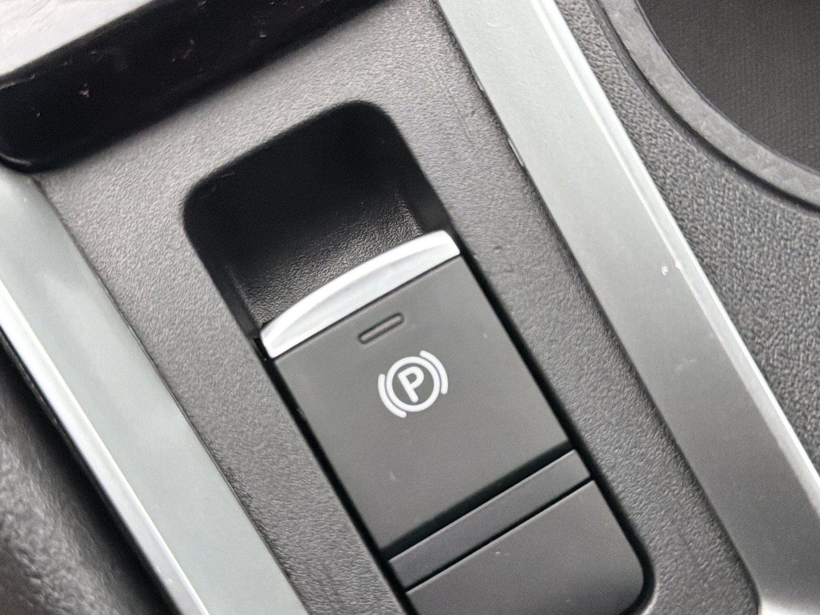 Used 2019 Nissan Altima 2.5 S AWD/4WD image 29