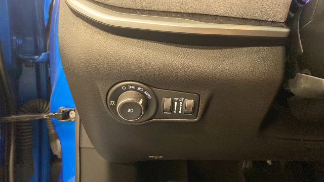 Used 2022 Jeep Compass Latitude AWD/4WD image 23