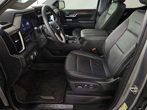 Used 2024 GMC Sierra 1500 Denali w/ Denali Reserve Package AWD/4WD image 26